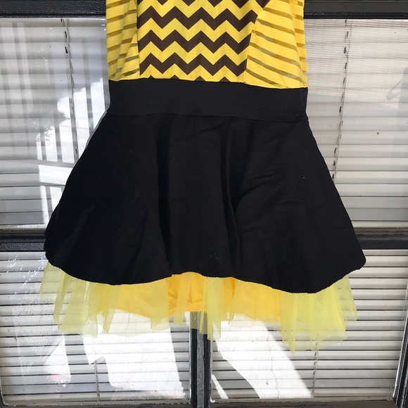 Kelle Bumble Bee Costume and Antenas - Picture 3 of 11